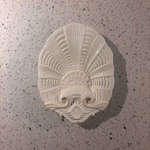 Lenox BUTLER'S PANTRY Shell Spoon Rest Dish 6085013